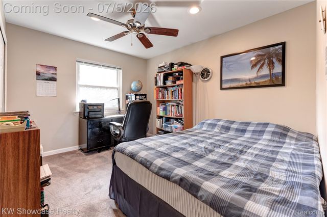 5666 Drake Hollow Drive E, West Bloomfield Charter Township, MI 48322