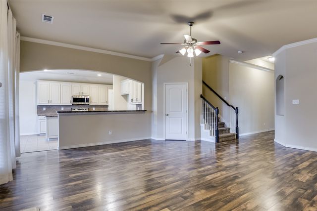 221 Wolf Drive, Forney, TX 75126