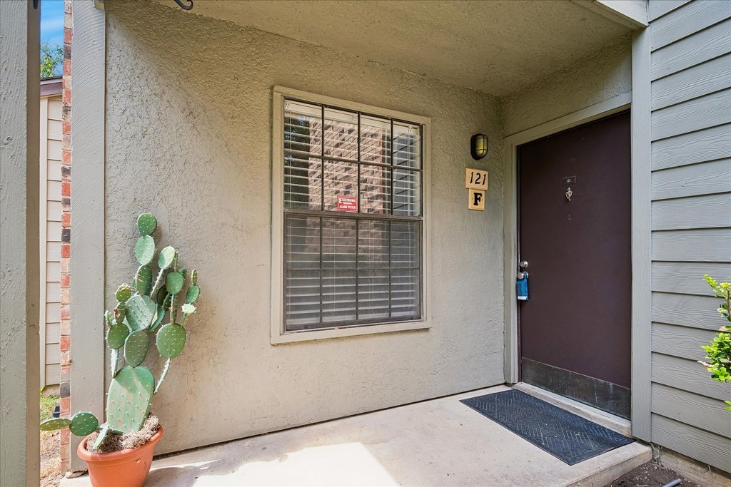 5335 Bent Tree Forest Drive 121, Dallas, TX 75248