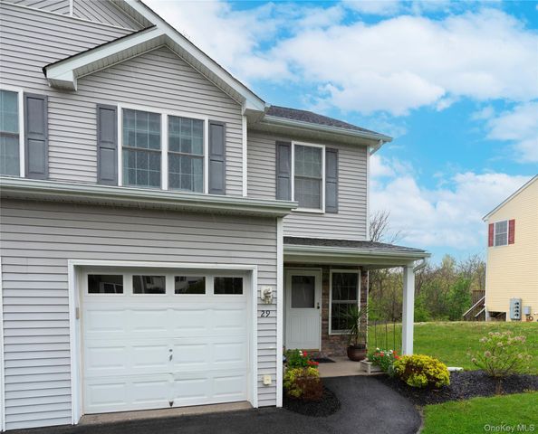 29 Aveonis Court, Fishkill, NY 12524