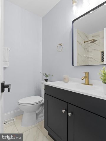 3416 SUNNY VIEW DR, Alexandria, VA 22309