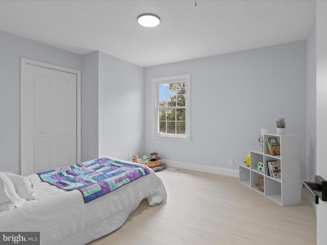 3416 SUNNY VIEW DR, Alexandria, VA 22309