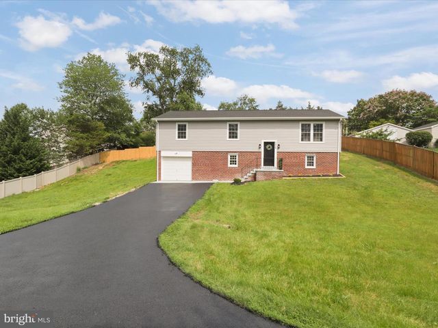 3416 SUNNY VIEW DR, Alexandria, VA 22309