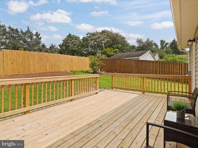 3416 SUNNY VIEW DR, Alexandria, VA 22309