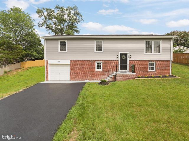 3416 SUNNY VIEW DR, Alexandria, VA 22309