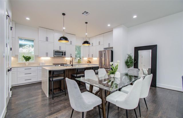 5024 Winnetka Street A, Houston, TX 77021