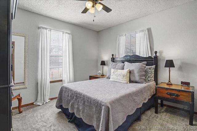 546 N 38th West Avenue, Tulsa, OK 74127