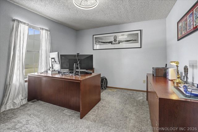 546 N 38th West Avenue, Tulsa, OK 74127