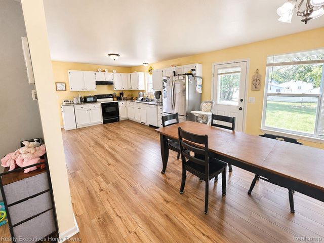 2914 South Boulevard, Port Huron, MI 48060