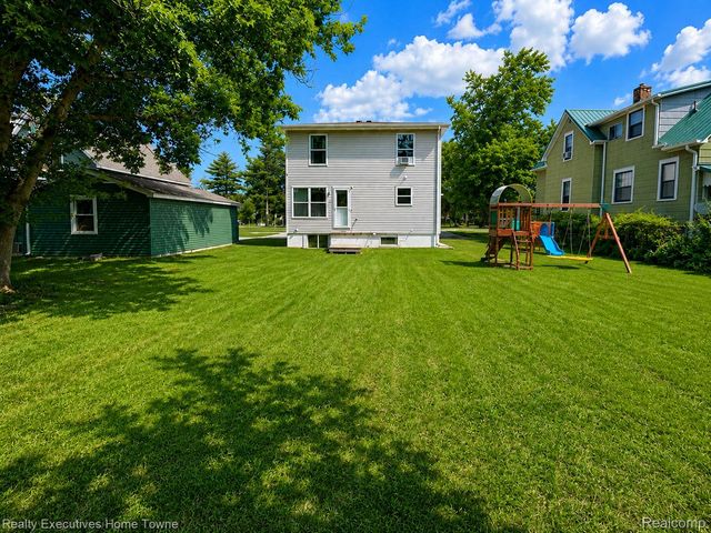2914 South Boulevard, Port Huron, MI 48060