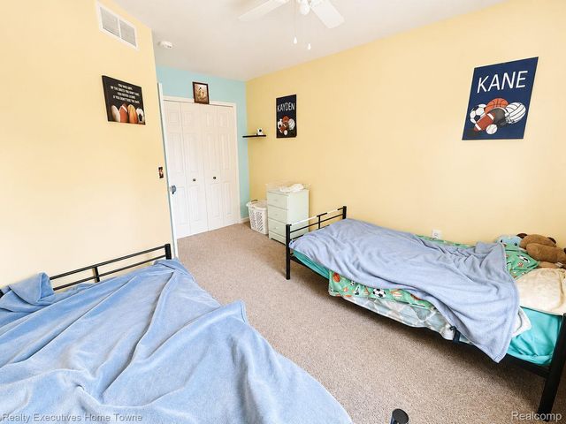 2914 South Boulevard, Port Huron, MI 48060