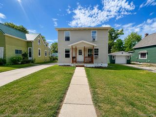 2914 South Boulevard, Port Huron, MI 48060