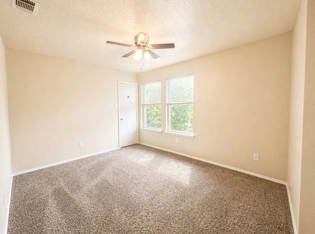 5452 San Patricio Drive, Grand Prairie, TX 75052