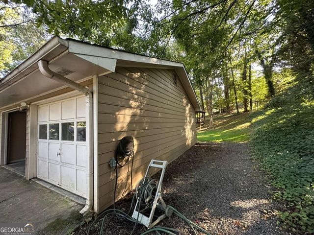 1135 Riverside Trace, Sugar Hill, GA 30518