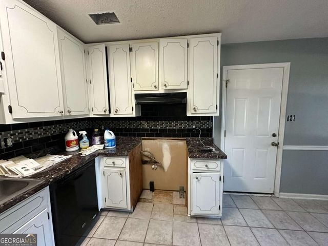 1135 Riverside Trace, Sugar Hill, GA 30518