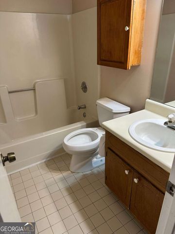 1135 Riverside Trace, Sugar Hill, GA 30518