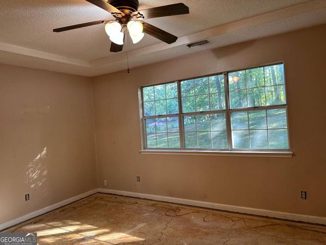 1135 Riverside Trace, Sugar Hill, GA 30518
