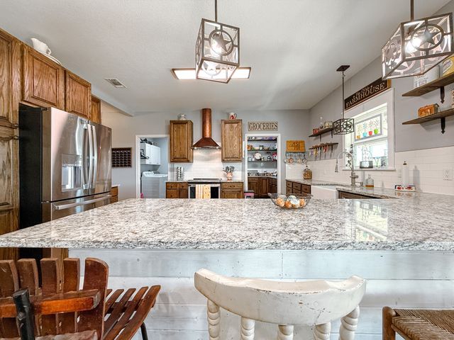 459 Vz County Road 2141, Canton, TX 75103