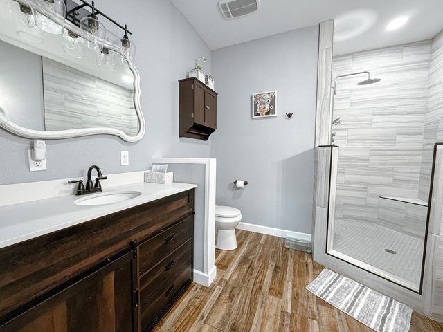 459 Vz County Road 2141, Canton, TX 75103