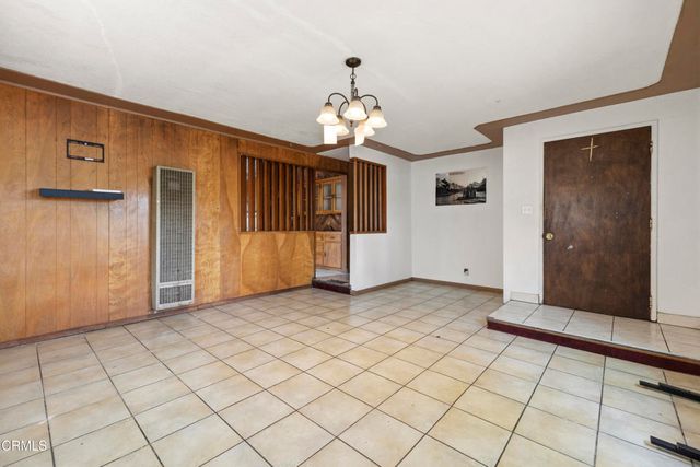 7032 San Vincente Street, Paramount, CA 90723