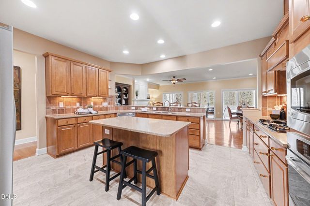 281 Beckingham Loop, Cary, NC 27519