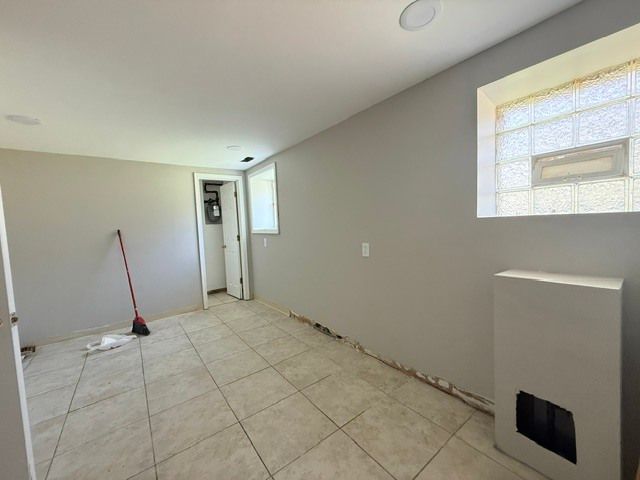 1045 W 104th Place, Chicago, IL 60643