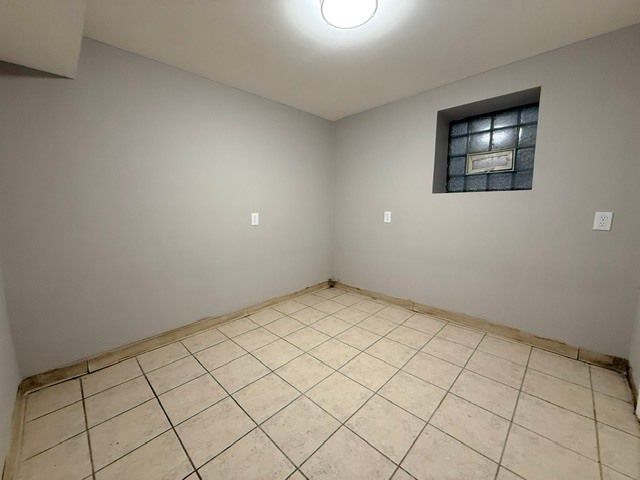 1045 W 104th Place, Chicago, IL 60643