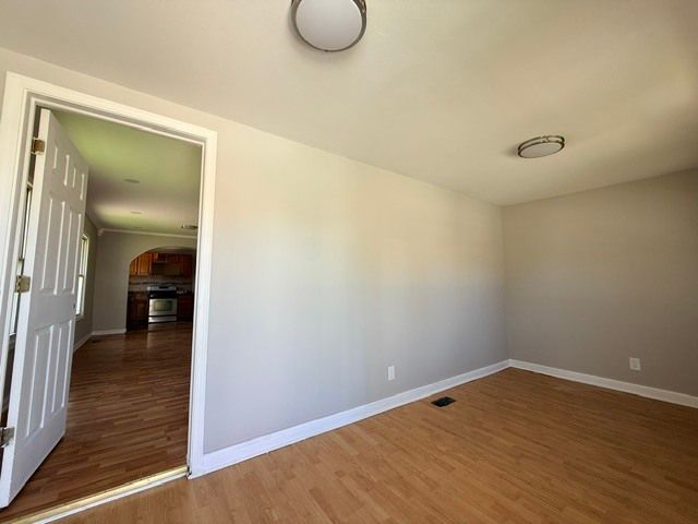 1045 W 104th Place, Chicago, IL 60643