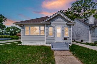 202 N Calumet Avenue, Michigan City, IN 46360