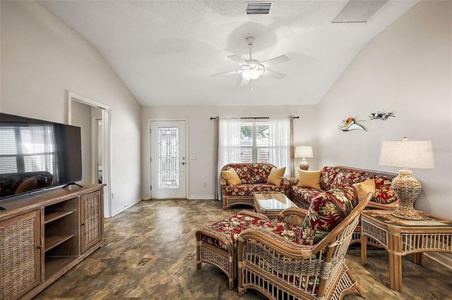 9243 SE 171ST COOPER LOOP, The Villages, FL 32162