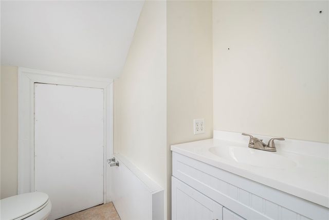 60 Fraser Street, East Providence, RI 02914