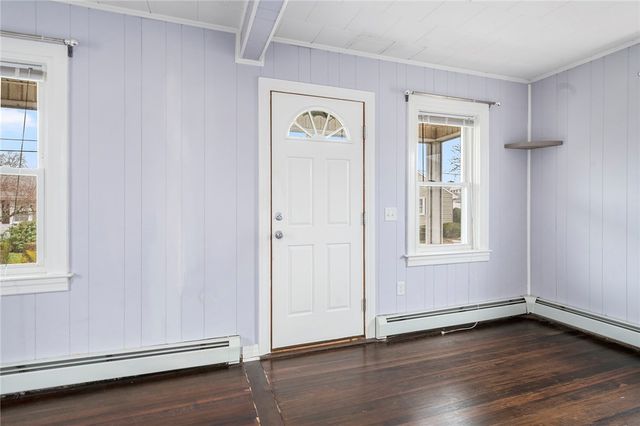 60 Fraser Street, East Providence, RI 02914