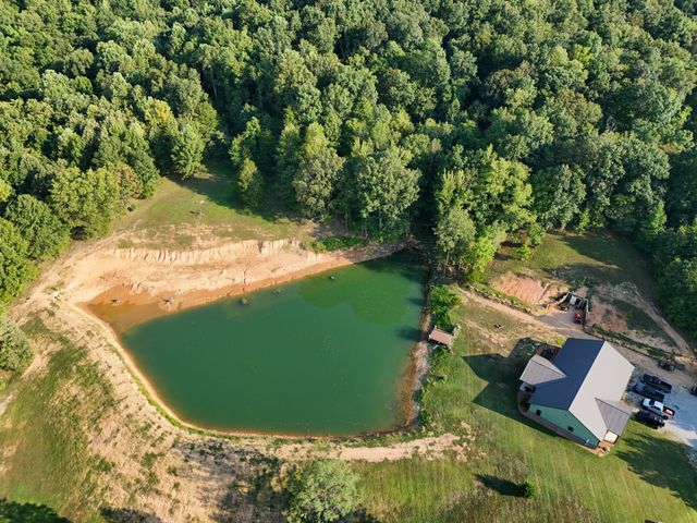 330 Durwachter Rd, Dover, TN 37058