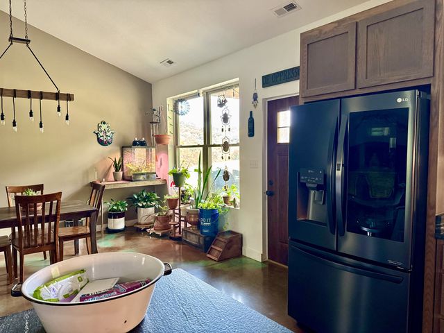 330 Durwachter Rd, Dover, TN 37058