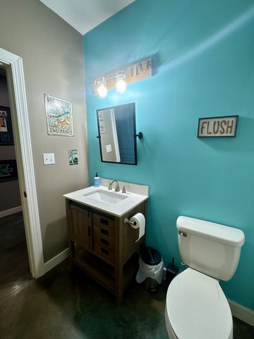 330 Durwachter Rd, Dover, TN 37058