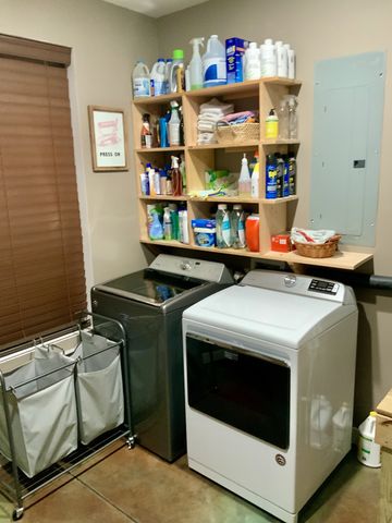 330 Durwachter Rd, Dover, TN 37058