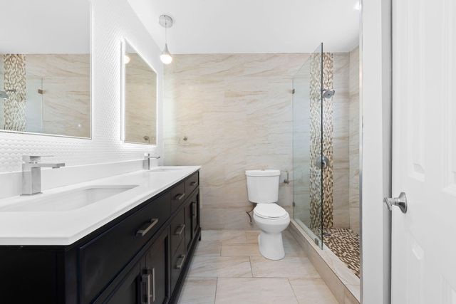 4751 NE 2nd Avenue, Oakland Park, FL 33334