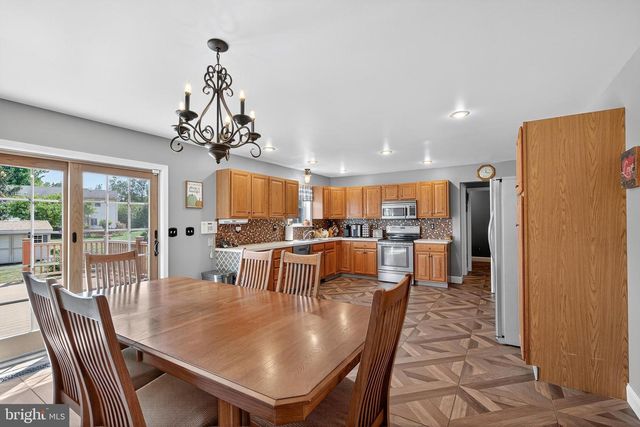 44 SUNRISE CIR, Denver, PA 17517