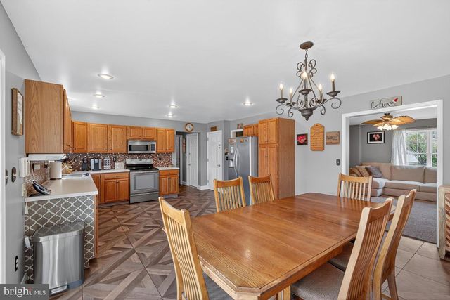 44 SUNRISE CIR, Denver, PA 17517