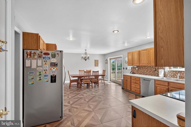 44 SUNRISE CIR, Denver, PA 17517