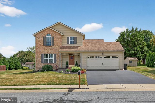 44 SUNRISE CIR, Denver, PA 17517