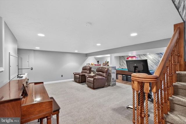 44 SUNRISE CIR, Denver, PA 17517
