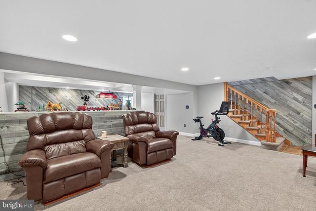 44 SUNRISE CIR, Denver, PA 17517