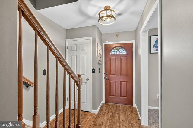 44 SUNRISE CIR, Denver, PA 17517