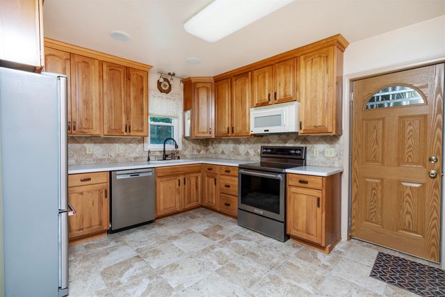 601 N Van Buren Street, Bay City, MI 48708