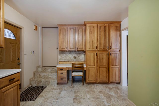 601 N Van Buren Street, Bay City, MI 48708