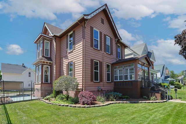 601 N Van Buren Street, Bay City, MI 48708