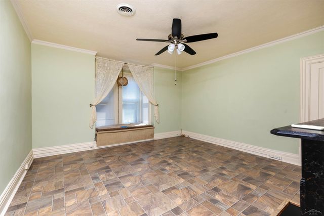 601 N Van Buren Street, Bay City, MI 48708