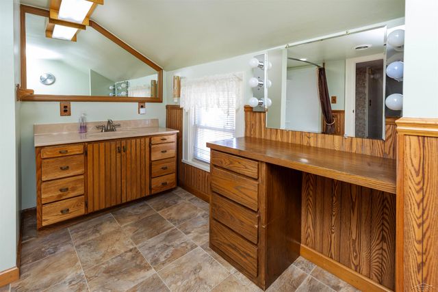 601 N Van Buren Street, Bay City, MI 48708