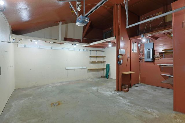 601 N Van Buren Street, Bay City, MI 48708